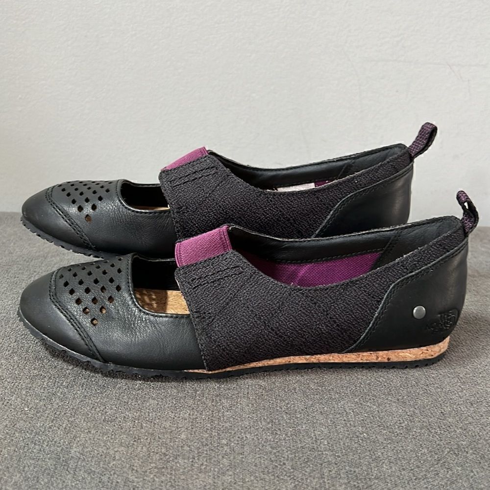 The North Face Mary Jane Shoe Size 5 - Picture 3 of 8